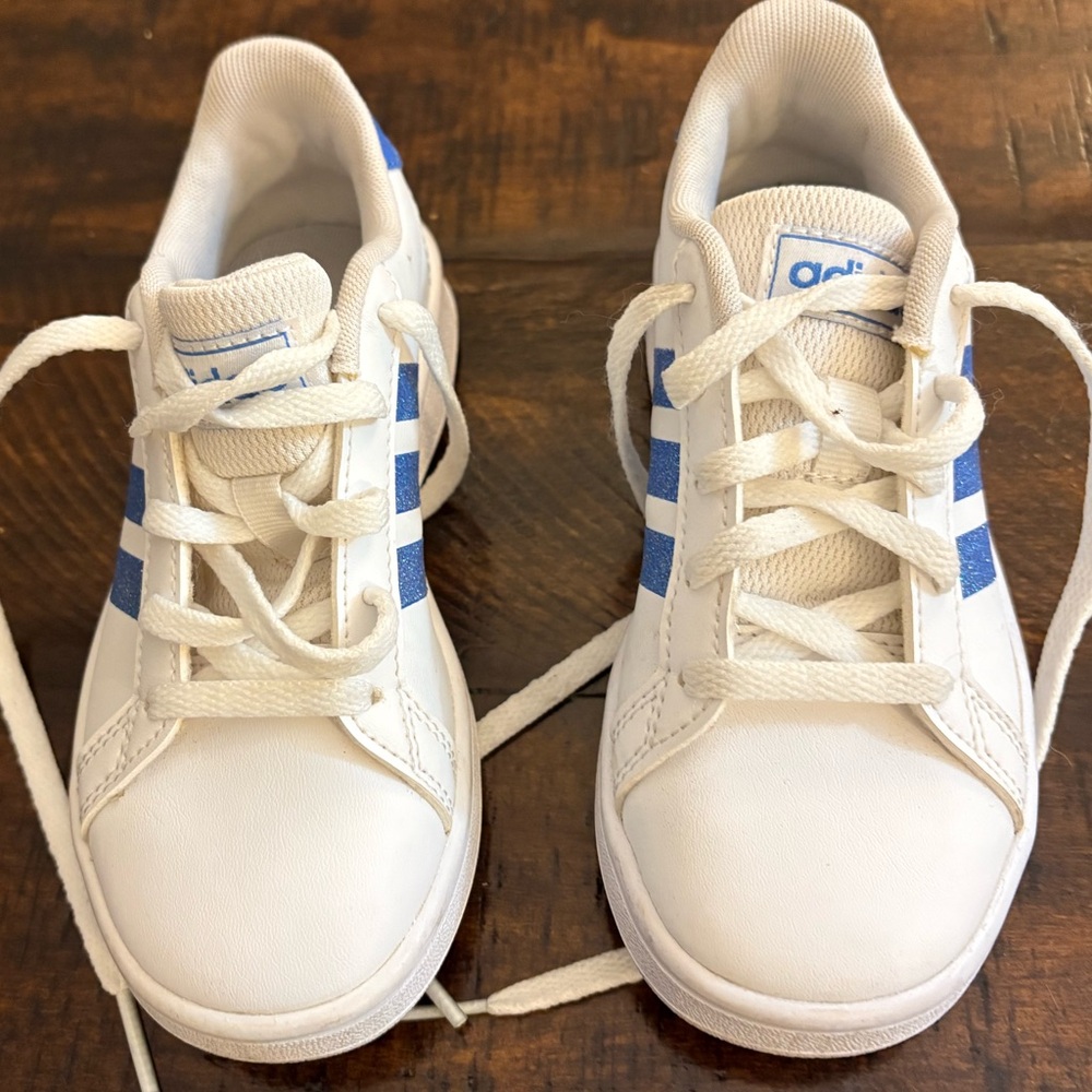 Adidas Sparkly Blue Three Stripe White Street Sneakers for Kids, Size 11